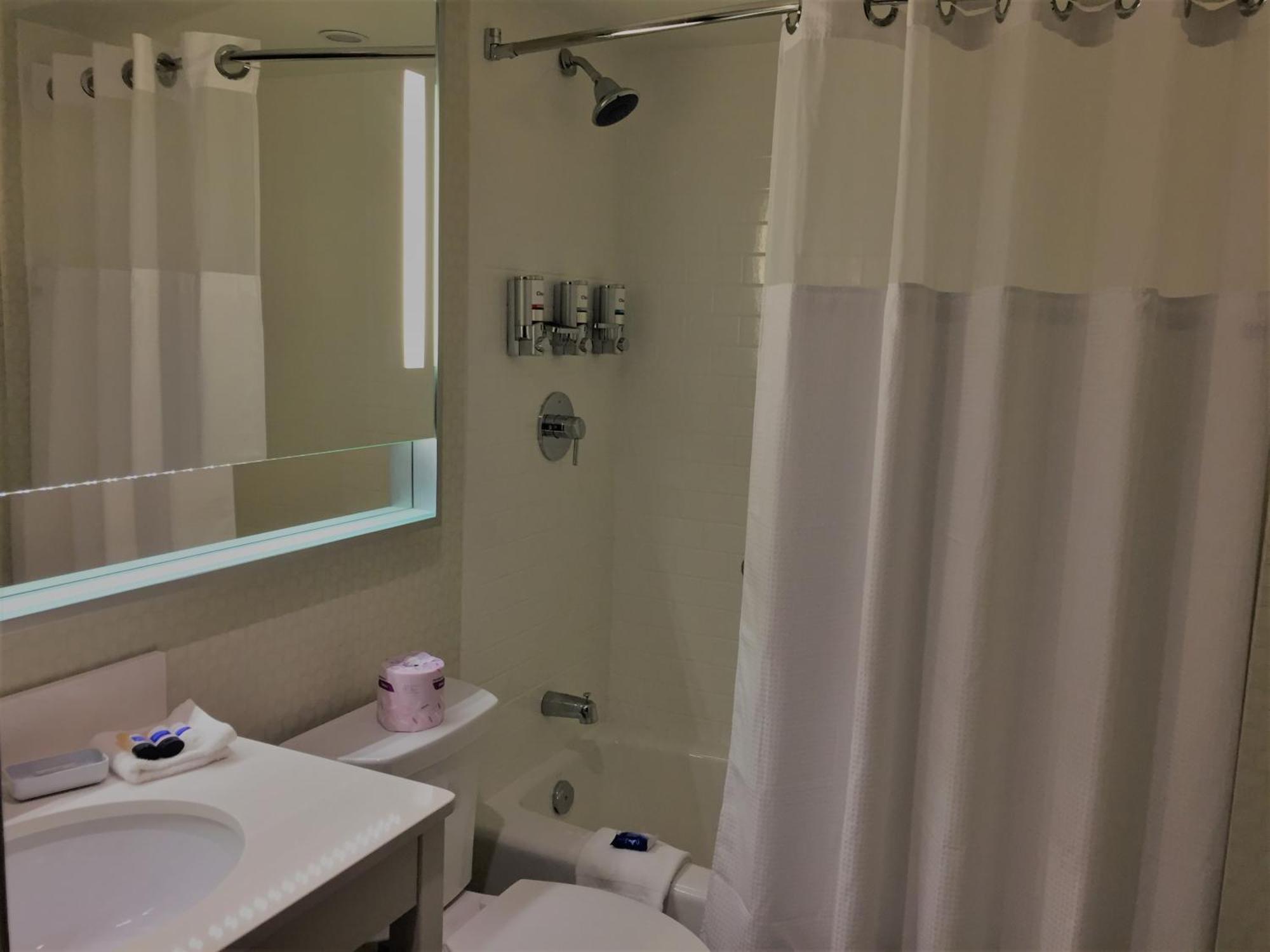 Waterloo Suites Hotel, Trademark Collection By Wyndham المظهر الخارجي الصورة