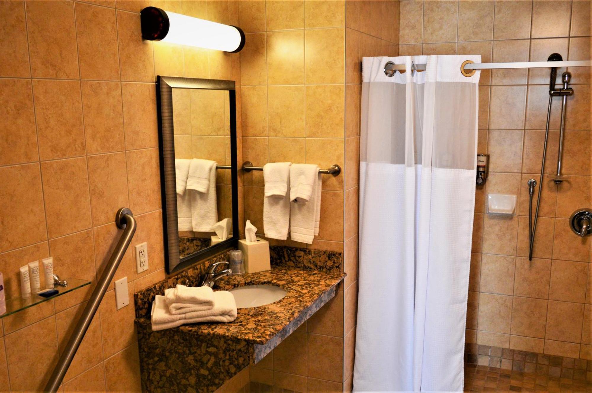 Waterloo Suites Hotel, Trademark Collection By Wyndham المظهر الخارجي الصورة